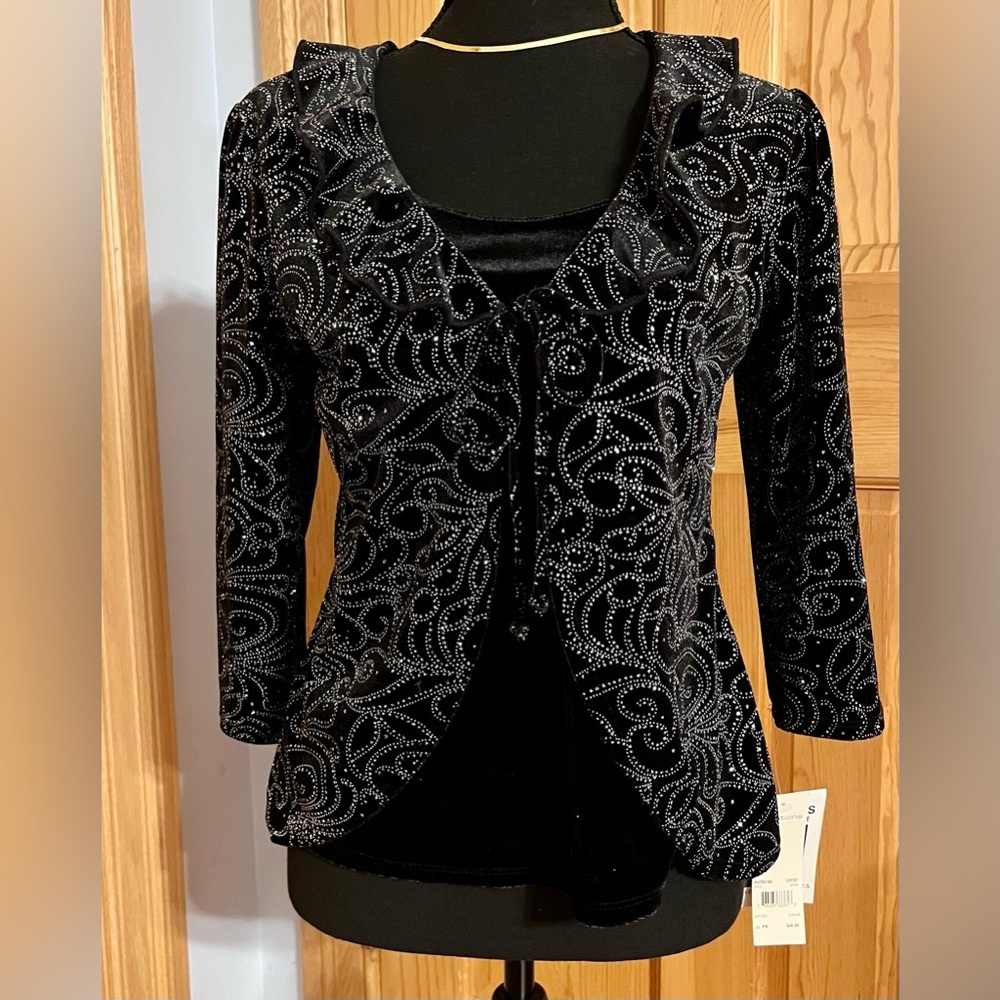 Notations NWT Black Silver Glitter Velvet Ruffle Cardigan Twofer Top Petite PM - Picture 5 of 17